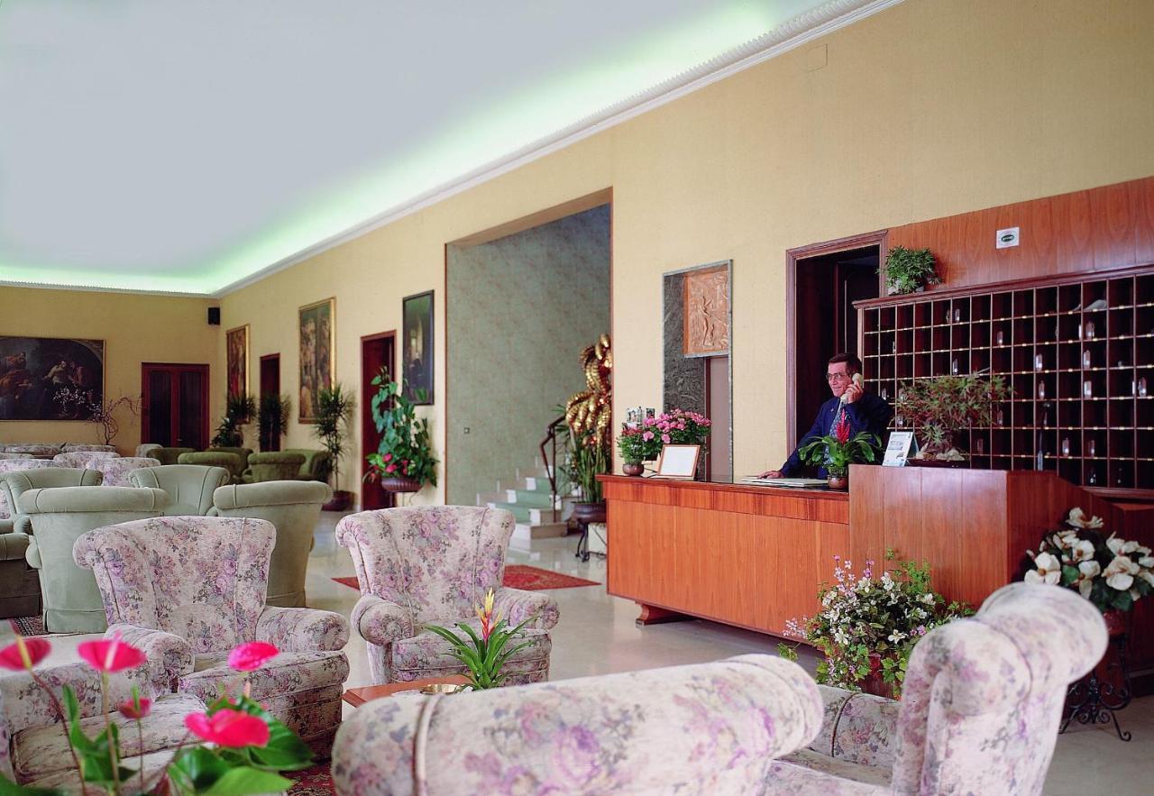 Hotel Terme Villa Piave Абано Терме Екстериор снимка